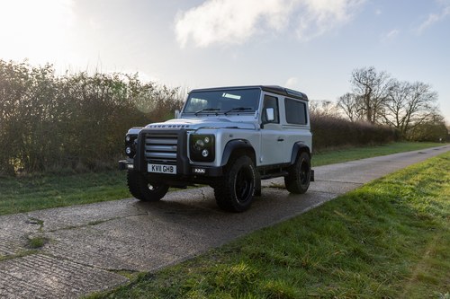 2011 Land Rover Defender 90 by Twisted In vendita (immagine 140 di 199)
