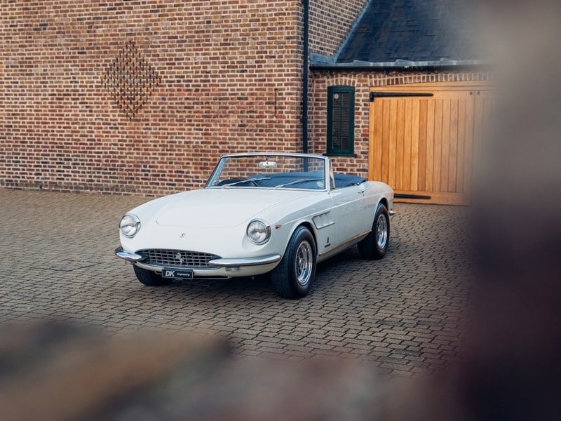 1966 Ferrari 330 GTS