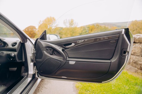 2007 Mercedes-Benz R230 SL55 AMG F1 Performance Special Edition zum Verkauf (Bild 52 von 76)