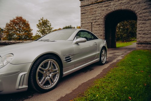 2007 Mercedes-Benz R230 SL55 AMG F1 Performance Special Edition zum Verkauf (Bild 56 von 76)