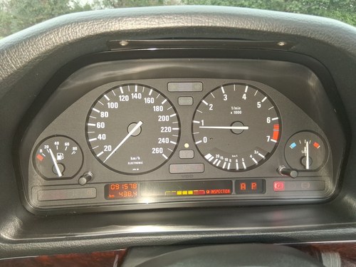 1995 BMW E34 540i Automatic zum Verkauf (Bild 32 von 88)