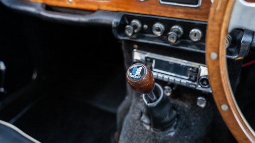 1967 Triumph TR4A IRS Surrey Top In vendita (immagine 38 di 252)