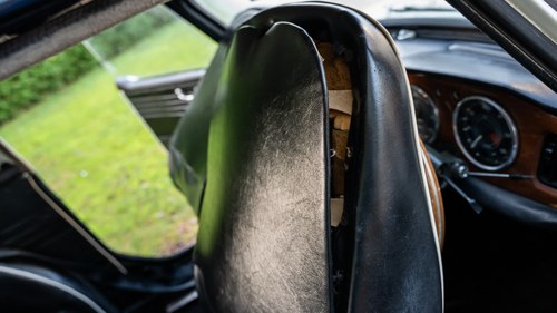 1967 Triumph TR4A IRS Surrey Top In vendita (immagine 65 di 252)