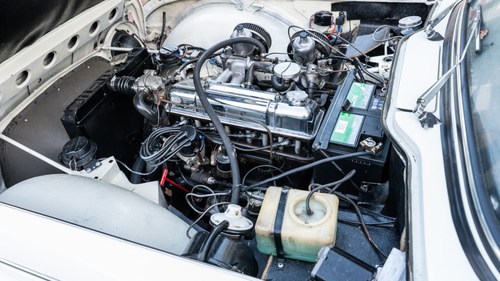 1967 Triumph TR4A IRS Surrey Top In vendita (immagine 203 di 252)