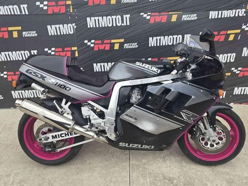 1990 Suzuki GSX R 1100 For Sale