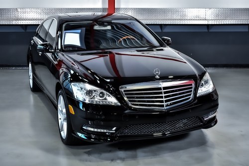 2011 Mercedes-Benz S550 4MATIC Sedan 5,5L V8 In vendita (immagine 6 di 96)