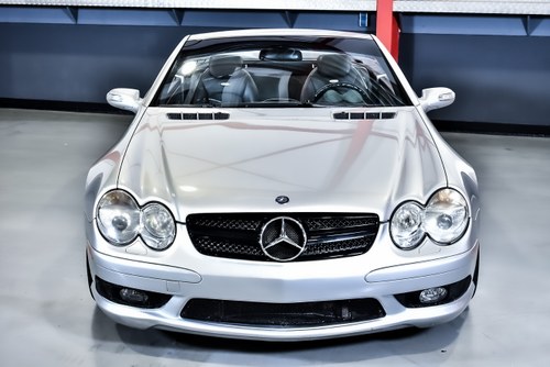 2004 Mercedes-Benz R230 SL55 AMG "Glass Sunroof" Convertible 5,5L V8 For Sale (picture 2 of 92)