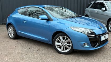 Renault Megane Coupe RS Trophy R
