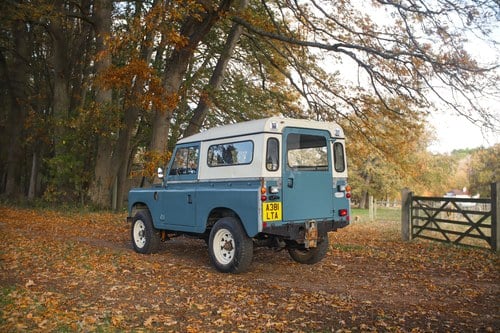 1984 Land Rover Series III 88" zum Verkauf (Bild 5 von 70)