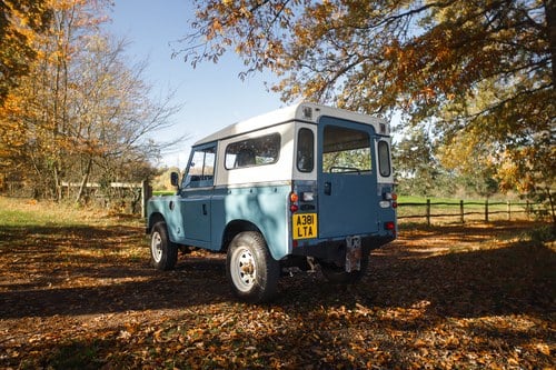 1984 Land Rover Series III 88" zum Verkauf (Bild 6 von 70)