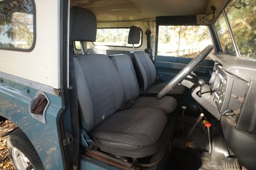 1984 Land Rover Series III 88" zum Verkauf (Bild 13 von 70)