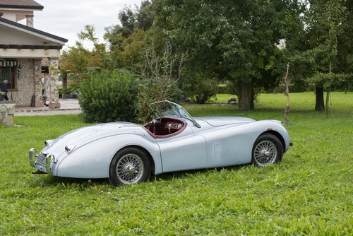 1953 Jaguar XK120 Open Two-Seater For Sale (picture 12 of 138)