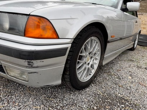 1998 BMW 328i Cabriolet E36 For Sale (picture 41 of 46)