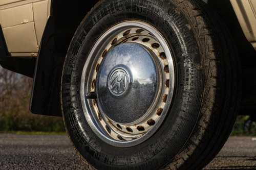 1986 Volkswagen T25 Caravelle GL zum Verkauf (Bild 24 von 236)