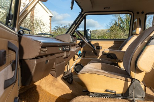 1986 Volkswagen T25 Caravelle GL zum Verkauf (Bild 30 von 236)