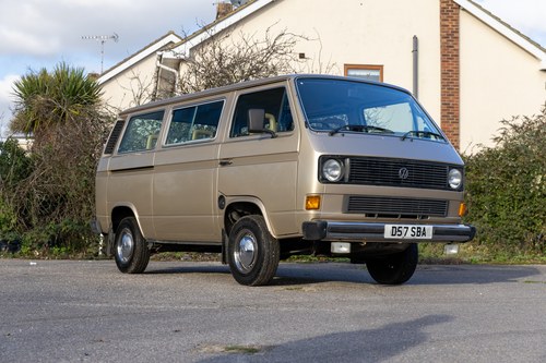 1986 Volkswagen T25 Caravelle GL zum Verkauf (Bild 1 von 236)