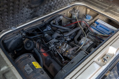 1986 Volkswagen T25 Caravelle GL zum Verkauf (Bild 163 von 236)