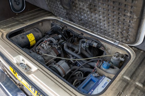 1986 Volkswagen T25 Caravelle GL zum Verkauf (Bild 172 von 236)