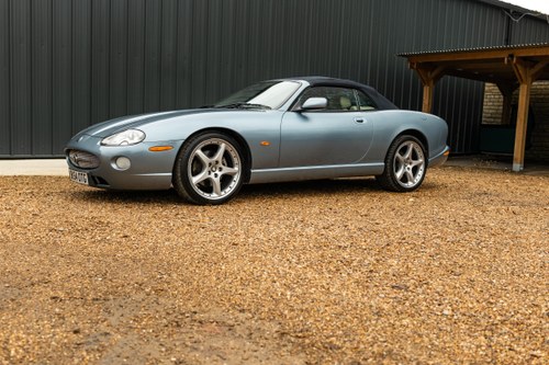 2004 Jaguar XK8 Convertible For Sale (picture 6 of 314)