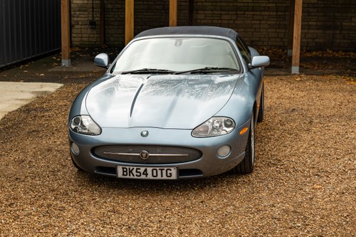 2004 Jaguar XK8 Convertible For Sale (picture 10 of 314)
