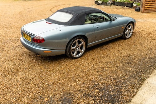 2004 Jaguar XK8 Convertible For Sale (picture 30 of 314)