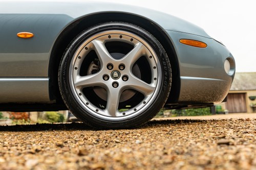 2004 Jaguar XK8 Convertible For Sale (picture 54 of 314)