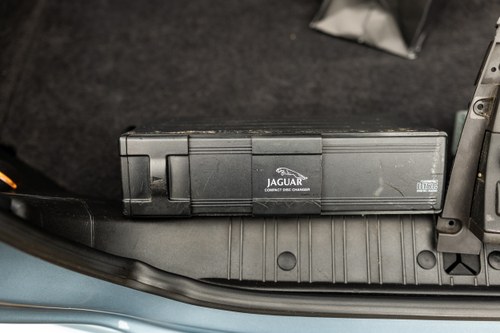 2004 Jaguar XK8 Convertible For Sale (picture 171 of 314)