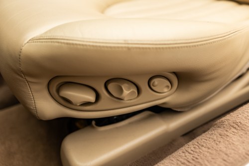 2004 Jaguar XK8 Convertible For Sale (picture 92 of 314)