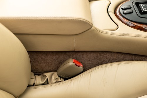 2004 Jaguar XK8 Convertible For Sale (picture 123 of 314)