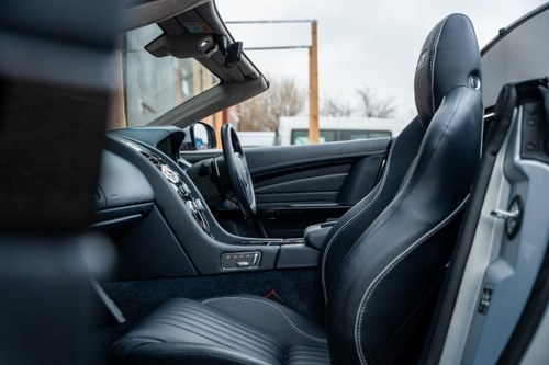 2017 Aston Martin DB9 GT Volante zum Verkauf (Bild 29 von 144)