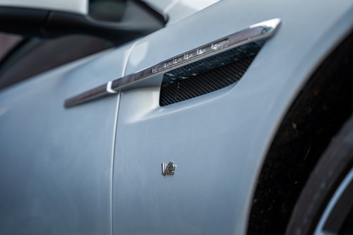 2017 Aston Martin DB9 GT Volante zum Verkauf (Bild 75 von 144)