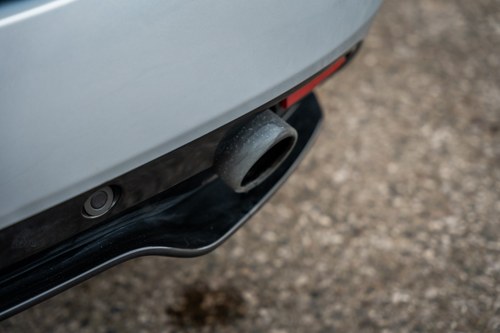 2017 Aston Martin DB9 GT Volante zum Verkauf (Bild 101 von 144)