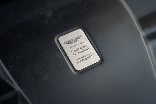 2017 Aston Martin DB9 GT Volante zum Verkauf (Bild 115 von 144)