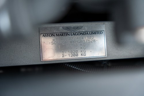 2017 Aston Martin DB9 GT Volante zum Verkauf (Bild 124 von 144)