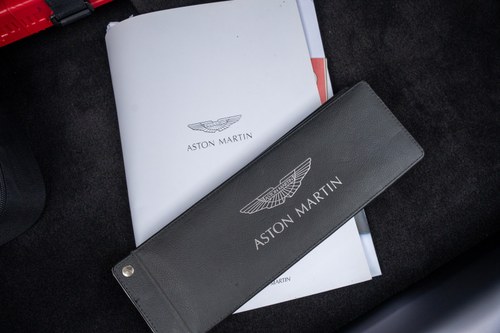 2017 Aston Martin DB9 GT Volante zum Verkauf (Bild 144 von 144)