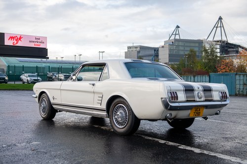 1966 Ford Mustang 289 'Notchback' In vendita (immagine 9 di 47)