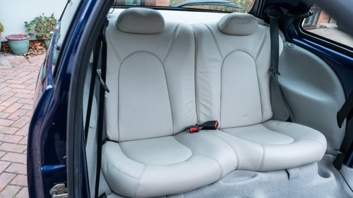 2002 Ford KA Luxury En venta (imagen 57 de 198)