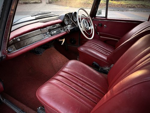 1965 Mercedes-Benz 220SEB Cabriolet W111 In vendita (immagine 109 di 281)