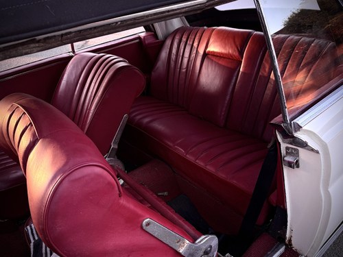 1965 Mercedes-Benz 220SEB Cabriolet W111 In vendita (immagine 118 di 281)