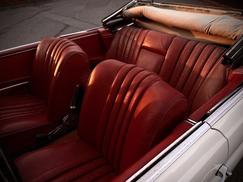 1965 Mercedes-Benz 220SEB Cabriolet W111 In vendita (immagine 182 di 281)