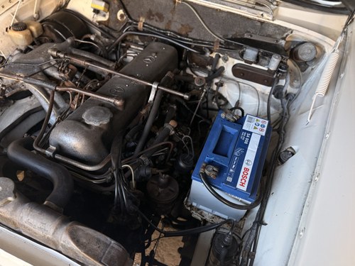 1965 Mercedes-Benz 220SEB Cabriolet W111 In vendita (immagine 227 di 281)