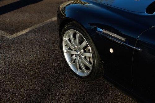 2004 Aston Martin DB9 In vendita (immagine 102 di 199)