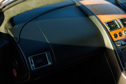 2004 Aston Martin DB9 In vendita (immagine 32 di 199)