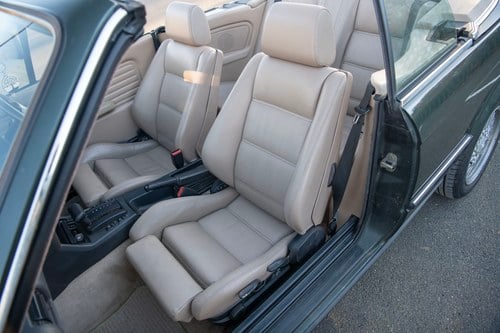 1990 BMW E30 320i Convertible Automatic zum Verkauf (Bild 9 von 210)