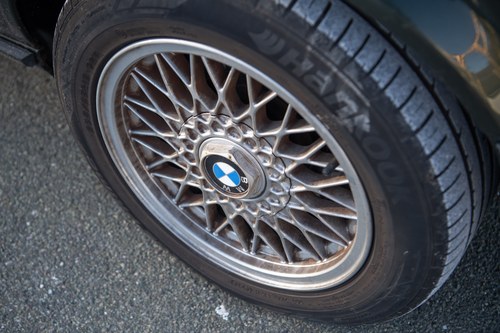 1990 BMW E30 320i Convertible Automatic zum Verkauf (Bild 76 von 210)