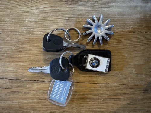 1990 BMW E30 320i Convertible Automatic zum Verkauf (Bild 175 von 210)