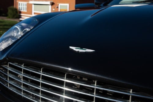 2005 Aston Martin DB9 Te koop (foto 101 van 199)