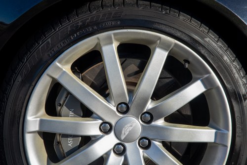 2005 Aston Martin DB9 Te koop (foto 116 van 199)