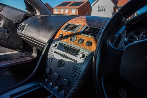 2005 Aston Martin DB9 Te koop (foto 30 van 199)