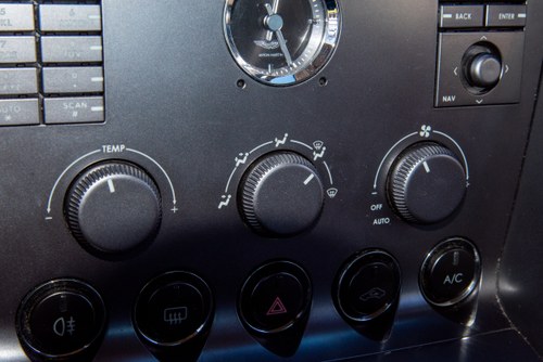 2005 Aston Martin DB9 Te koop (foto 50 van 199)